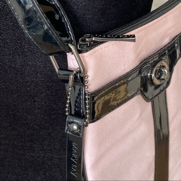 NWOT Mary Kay Pink & Black Crossbody Bag - Picture 6 of 13